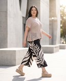 Zip Culotte Με Μοτίβο Φύλλα  Μαύρο (εικόνα 1)